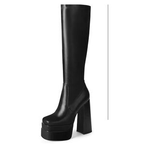 Black Knee-High Women's Boots - New